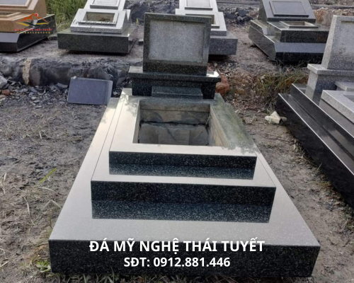 Mộ Đá Graint Nguyên Khối MĐGNK002