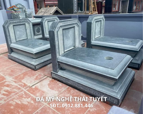 Mộ Không Mái MKM040