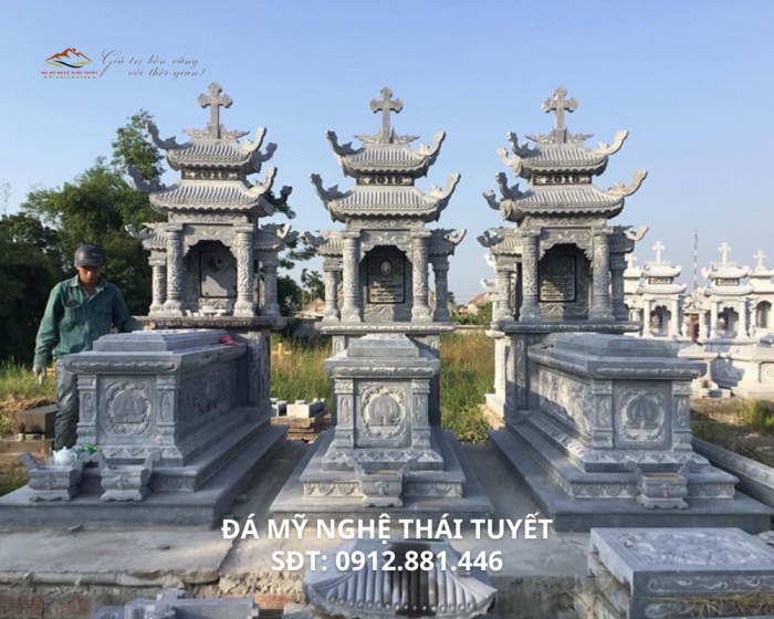 Mộ Đá Công Giáo - MCG009